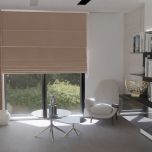 Roman blind in stylish soft beige, color Mocha Mousse